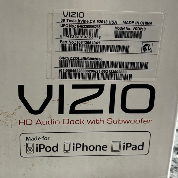 NEW VIZIO HD Audio Dock with Subwoofer - Picture 3 of 6